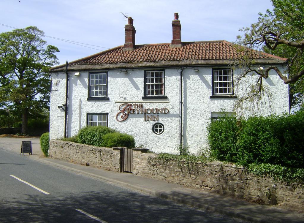 The Greyhound Inn Bedale Dış mekan fotoğraf
