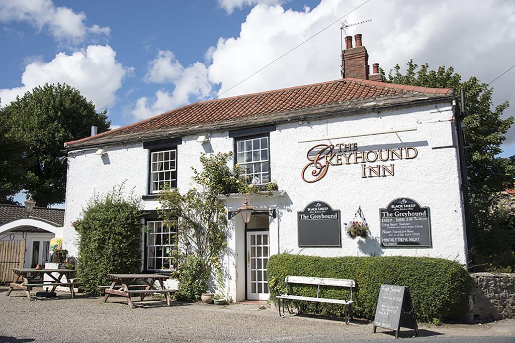 The Greyhound Inn Bedale Dış mekan fotoğraf