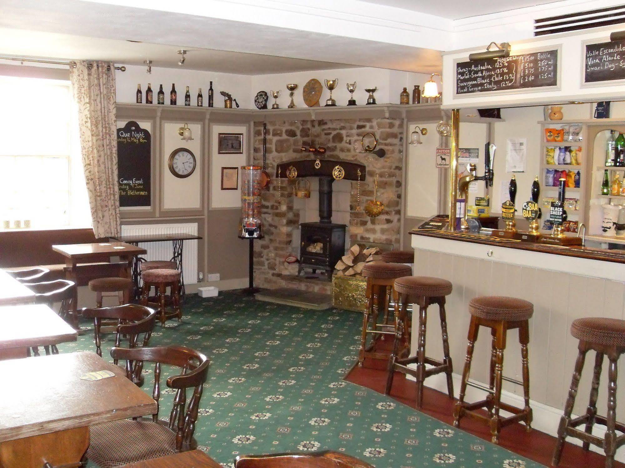 The Greyhound Inn Bedale Dış mekan fotoğraf