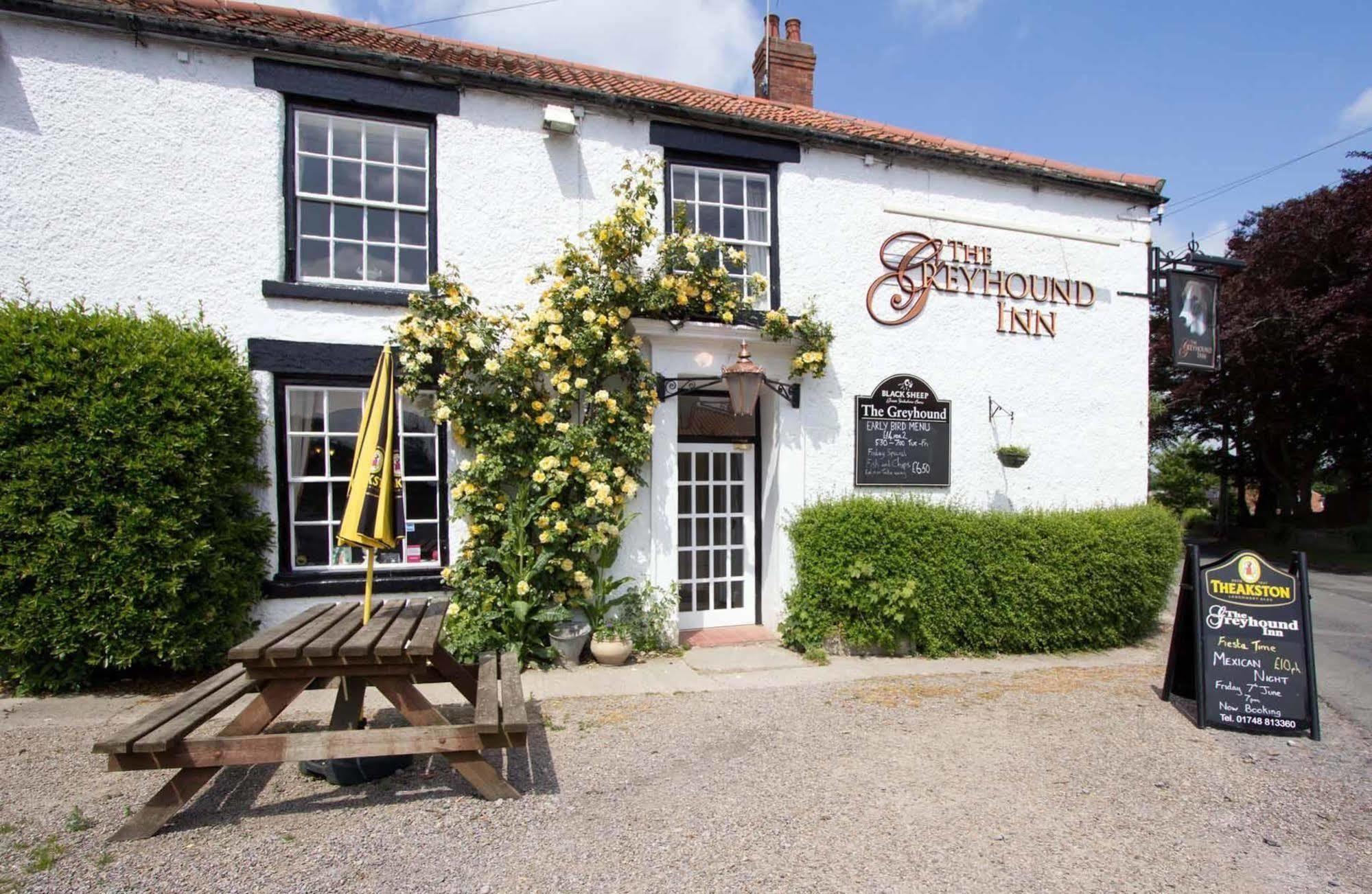 The Greyhound Inn Bedale Dış mekan fotoğraf