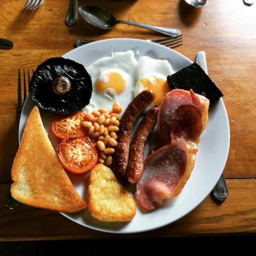 The Greyhound Inn Bedale Dış mekan fotoğraf