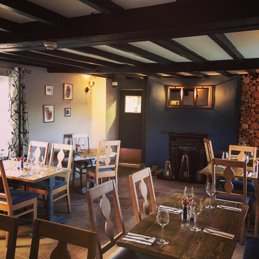 The Greyhound Inn Bedale Dış mekan fotoğraf